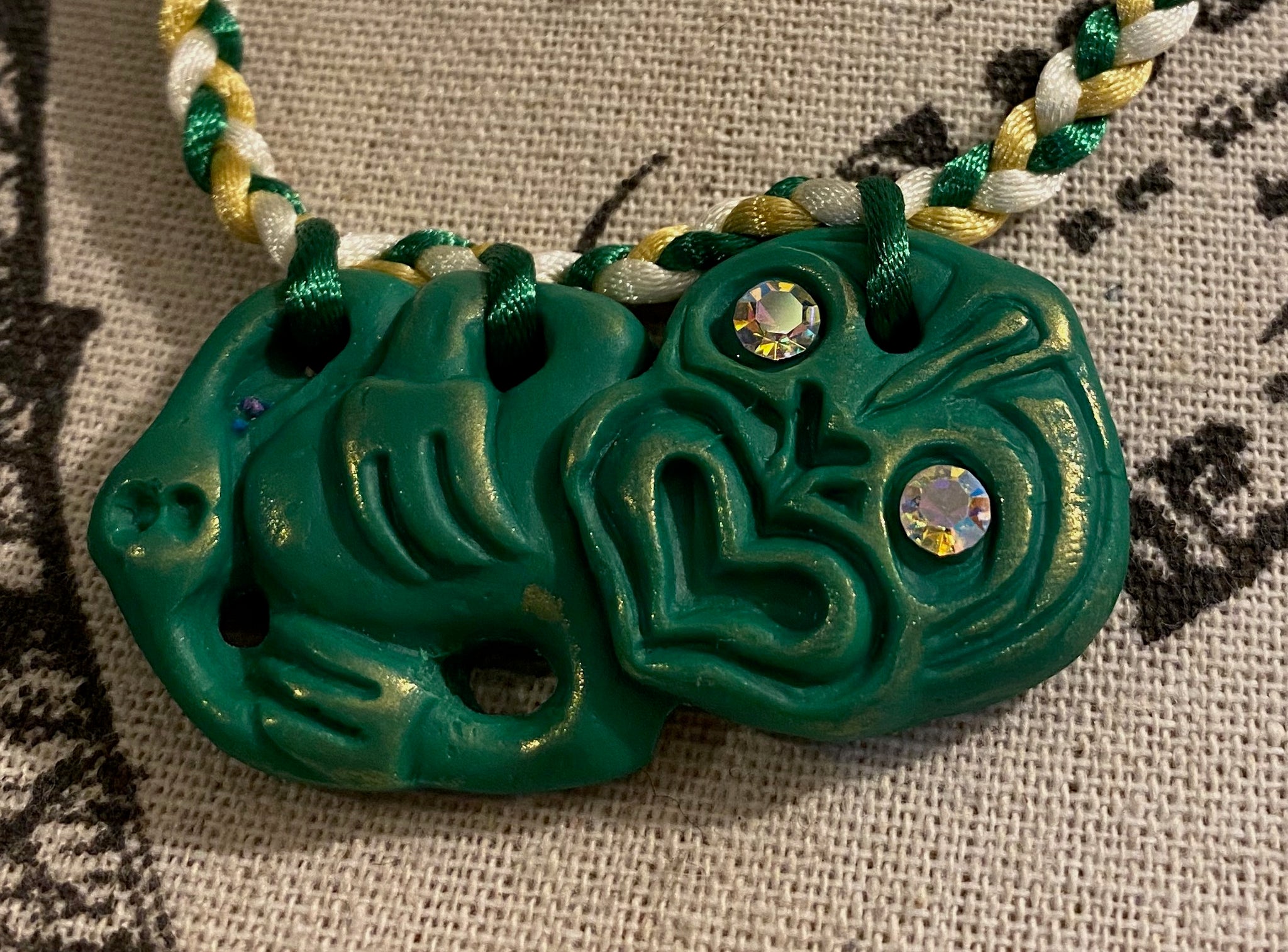 Paloma clay Tiki