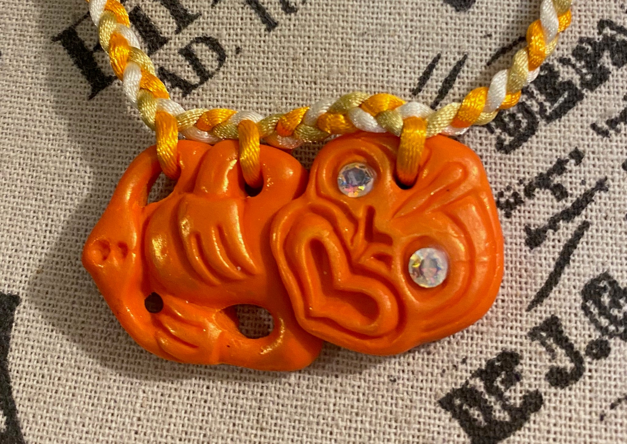 Paloma clay Tiki